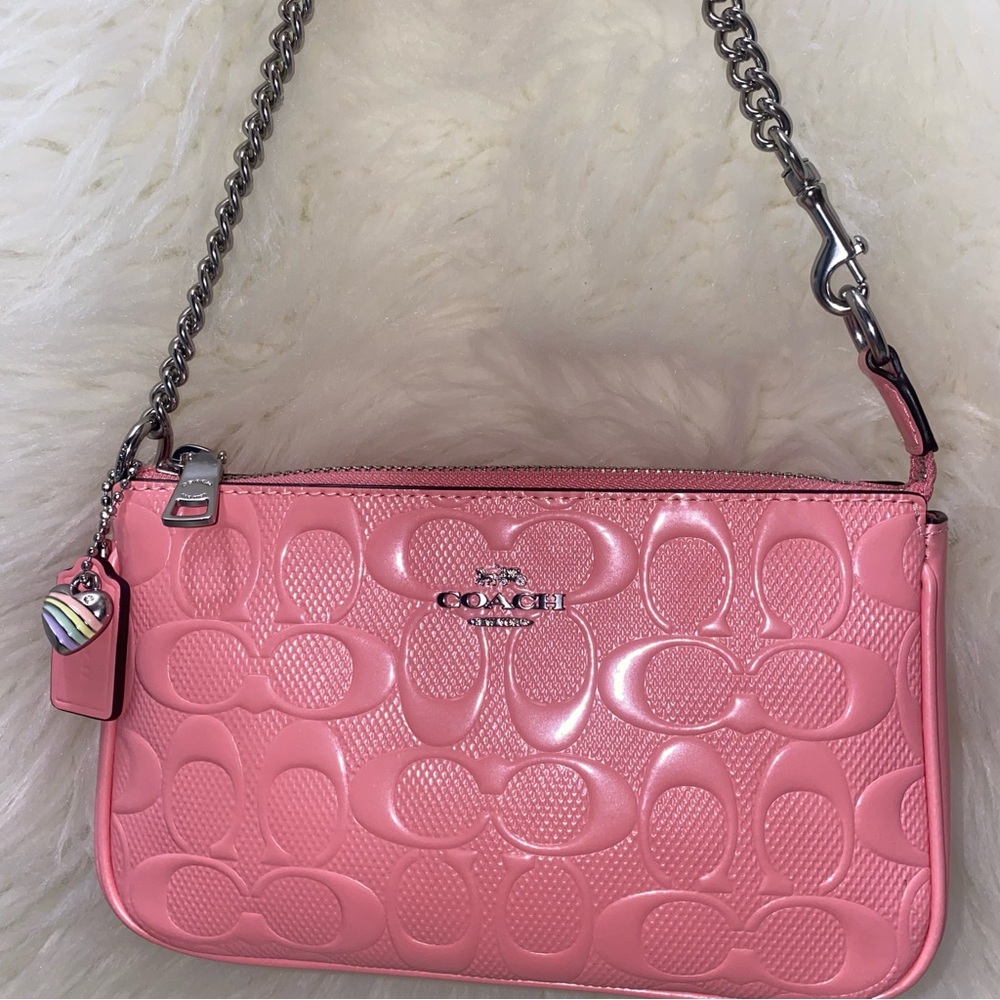 Coach 💗 Nolita 19 In Signature Leather With Heart Charm New